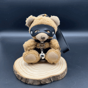 Kinky bear with collar